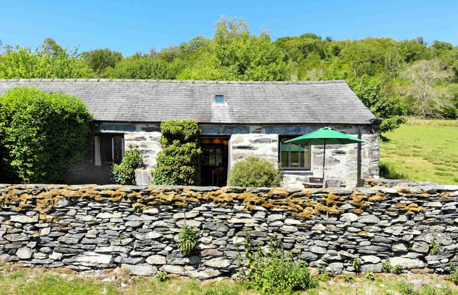Benar Cottages - Y Llaethdy